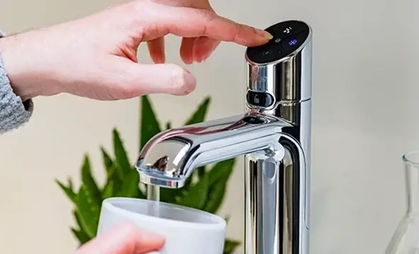 <img width="200" alt="Reasons zip hydrotap classic plus 1" src="http://www.culligan.no/wp-content/themes/culligan-emea/img/four-reasons-module//reasons-zip-hydrotap-classic-plus-1.webp" /> Reasons zip hydrotap classic plus 1